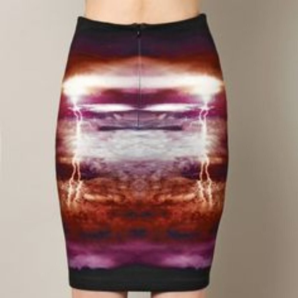 McQ by Alexander McQueen Lightning Knee length Tube Skirt Size XS - Picture 2 of 15